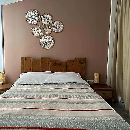 Отель Sunside 3*