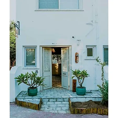 Отель Sunside 3*